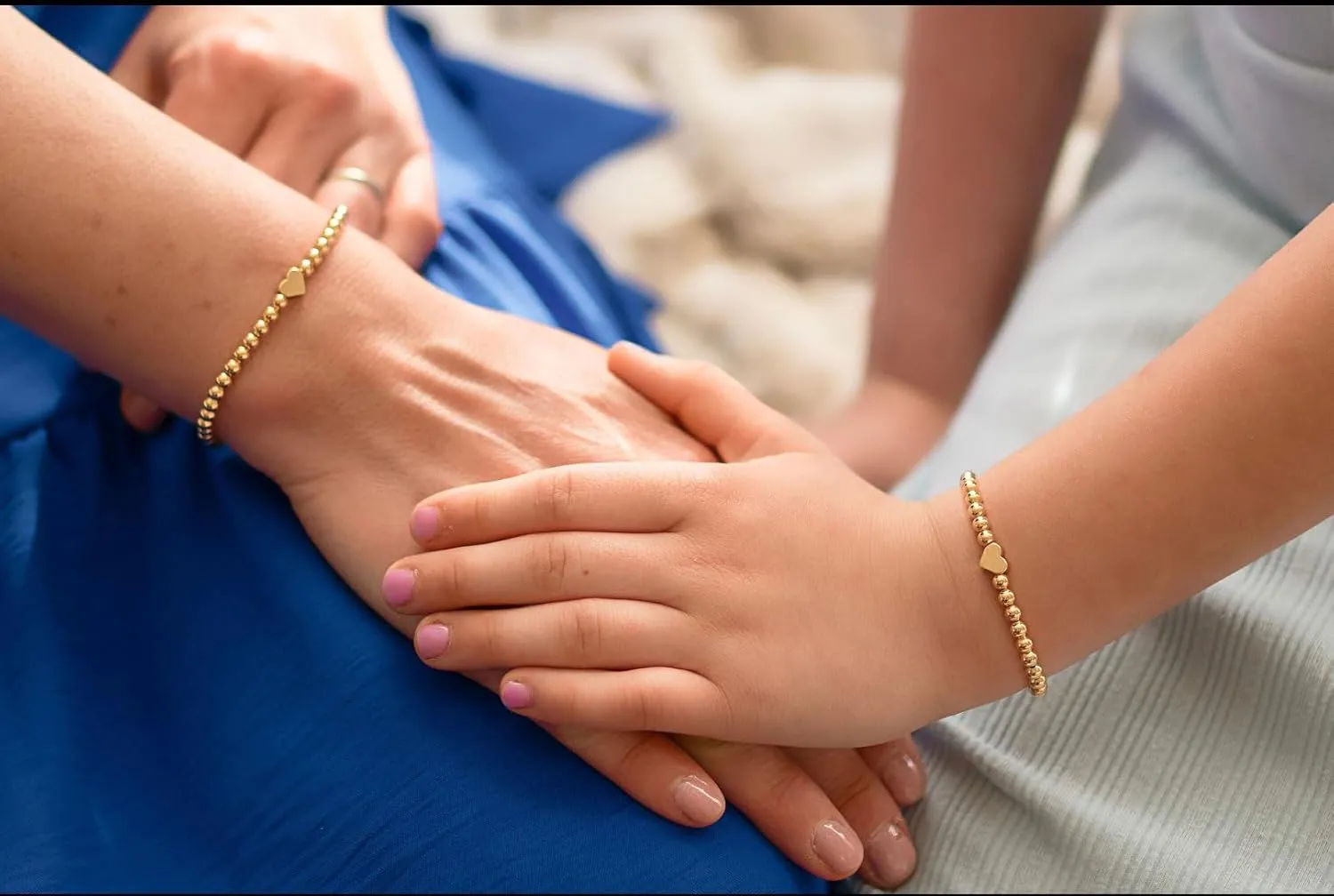 2Pcs Matching Heart Bracelets for Mother Daughter, First Day of School/Pre-K Gifts for Mommy And Me