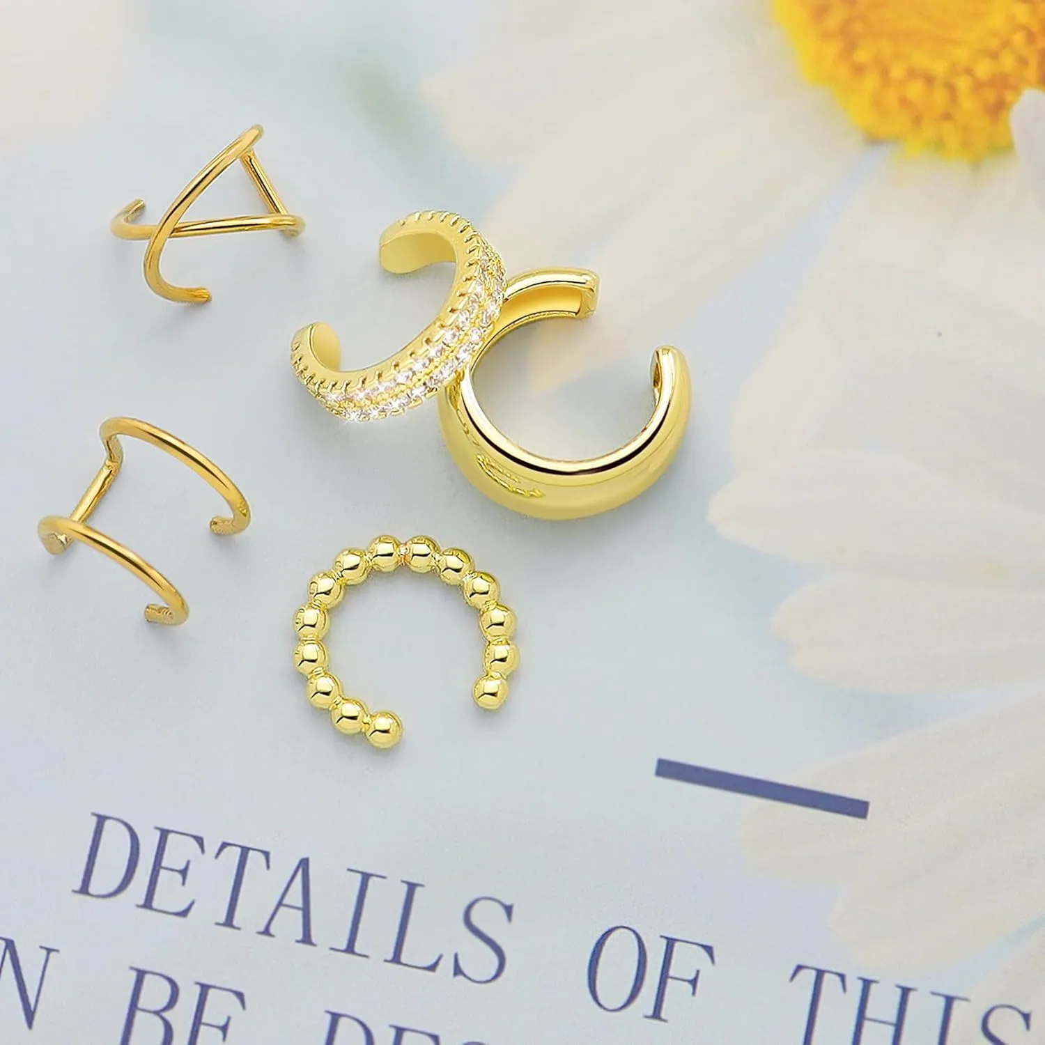 5 Pcs Thin Chunky Ear Cuff Earrings for Women 14K Gold Plated Brass Ear Cuffs Non Piercing Trendy Clip on Cartilage Earrings Cubic Zirconia Fake Piercings Earrings Jewelry