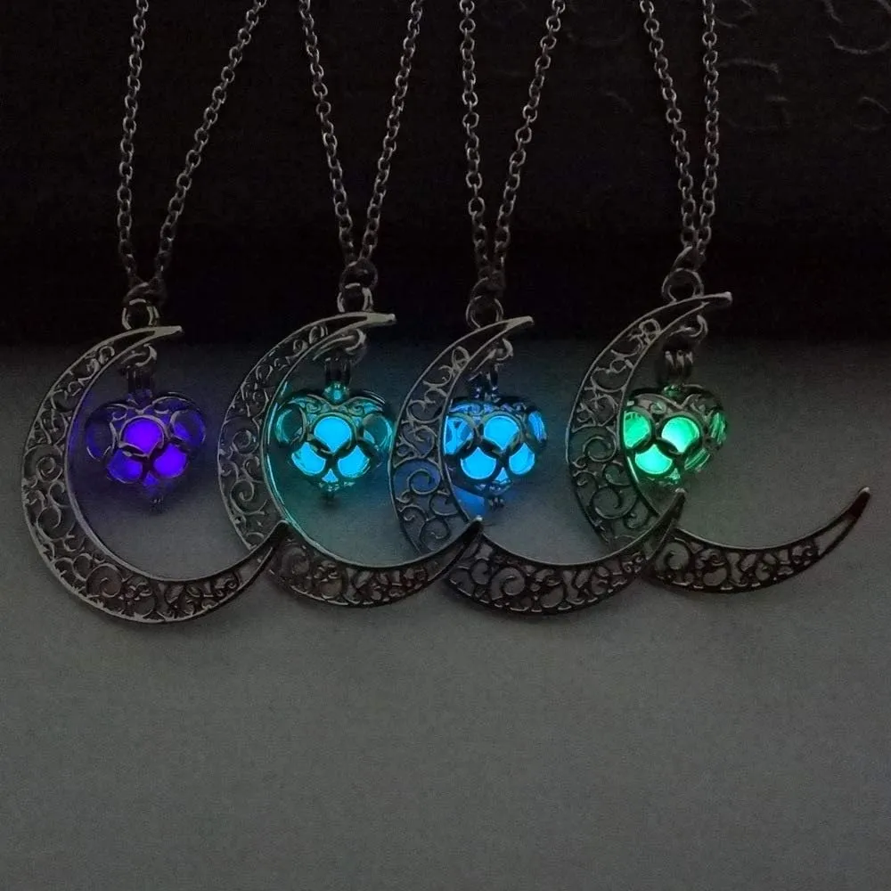 Aimimier Luminous Stone Necklace Moon Heart Pendant Necklace Halloween Fluorescent Necklace Glow in The Dark Accessories for Women