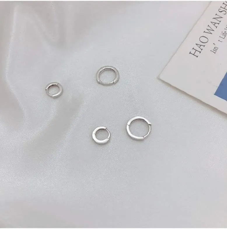 Cuff Tiny Small Hoop Earrings for Women Teen Girls Cartilage Sterling Silver Dainty Minimalist Unisex Huggie Sleeper Hoops Hypoallergenic Fashion Jewelry 4 Sizes