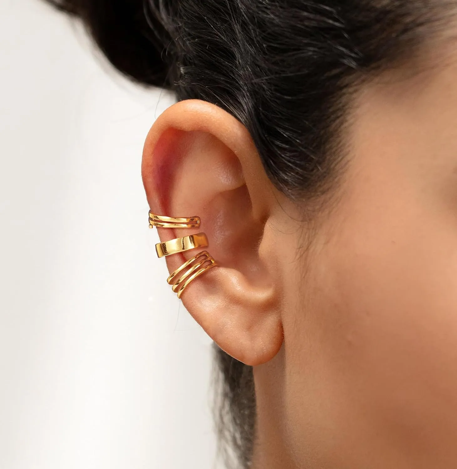 Ear Cuffs for Women Non Piercing 14K Gold Cuff Earrings for Women Dainty Thin Chunky Cubic Zirconia Cartilage Clip On Earrings for Women Fake Hoop Huggie Earrings Jewelry Gifts