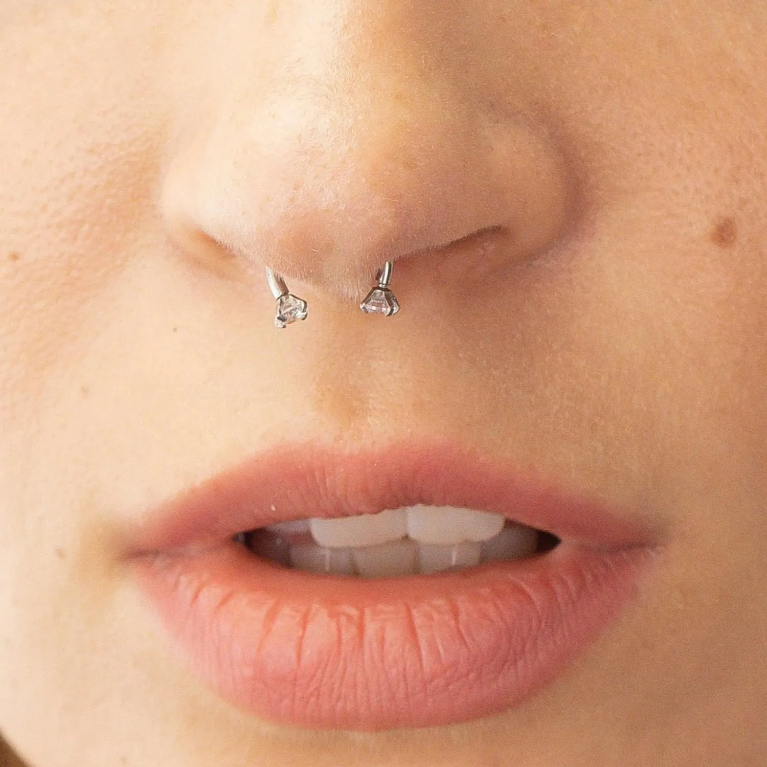 ENVYOU Silver Septum Rings Surgical Steel Cubic Zirconia Small Horseshoe Ring Helix Daith Cartilage Lip Piercing Jewelry for Women