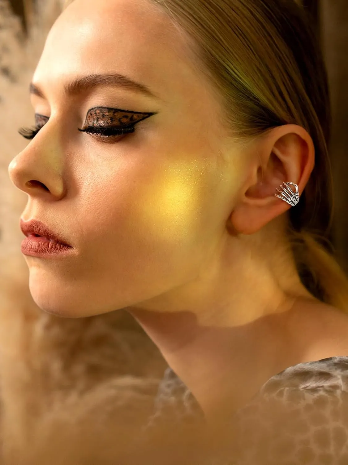 FaithHeart Ear Cuff Earrings for Women Non Piercing Lightweight Sterling Silver Ear Cuff for Non Pierced Ears Hypoallergenic Fake Earrings with Gift Box