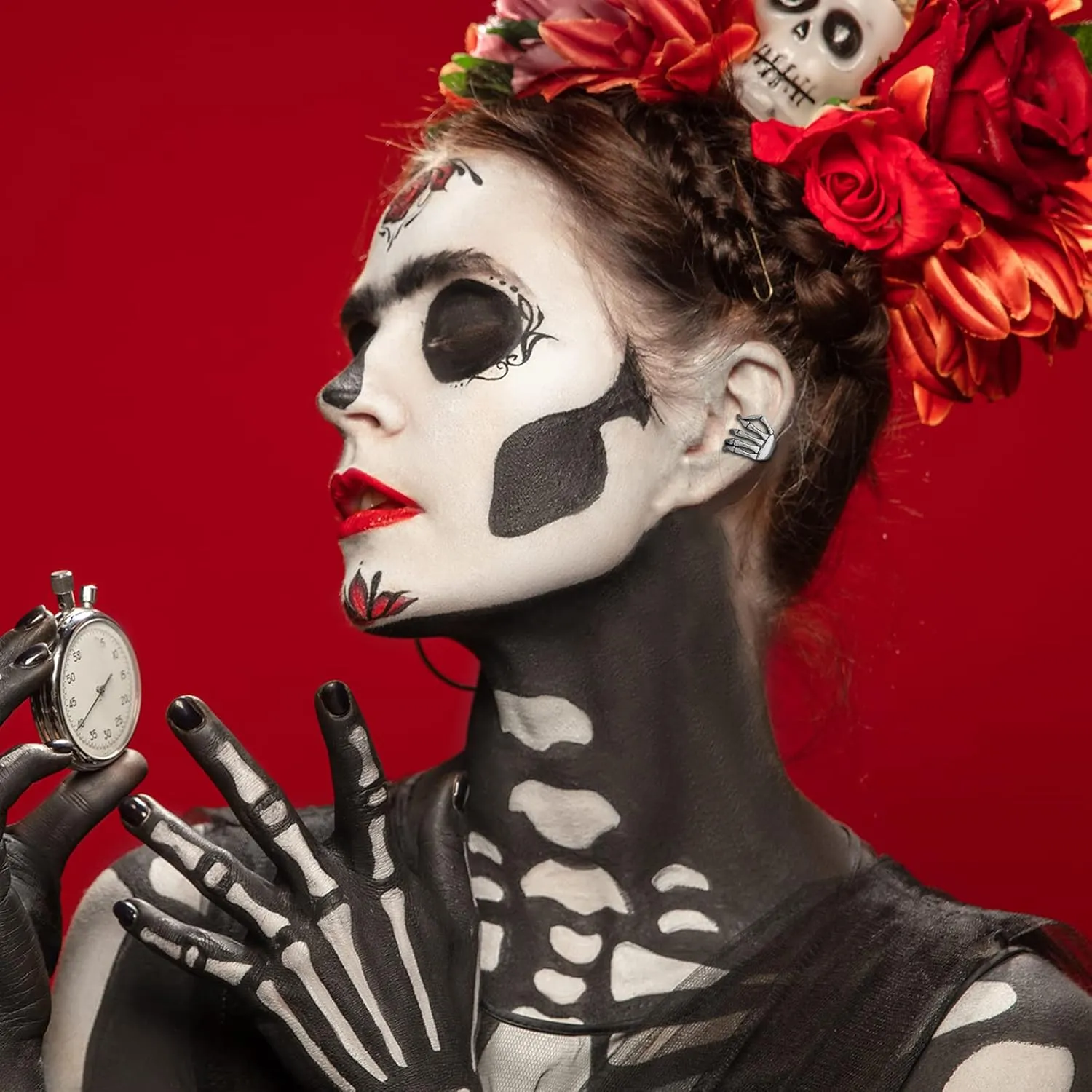 Halloween Earrings for Women Skeleton Dangle Earrings Holiday Earrings Rhinestone Skull Drop Earring Halloween Costume Accessories Holiday Jewelry Gifts