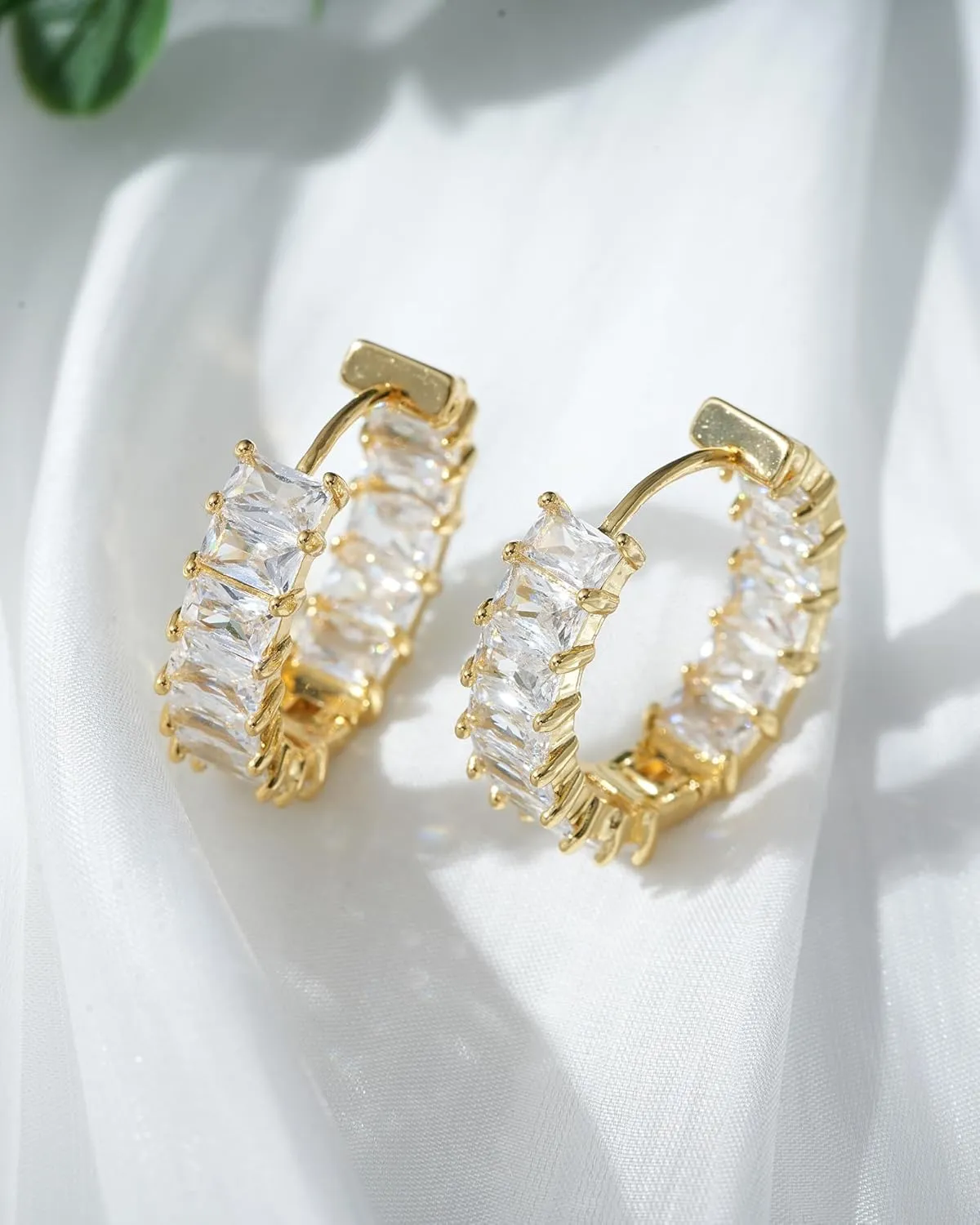 Lourny Crystal Hoop Earrings for Women, 18K Gold Plated Chunky CZ Hypoallergenic Trendy Lightweight Earring Multcolors Jewelry Gifts for Women