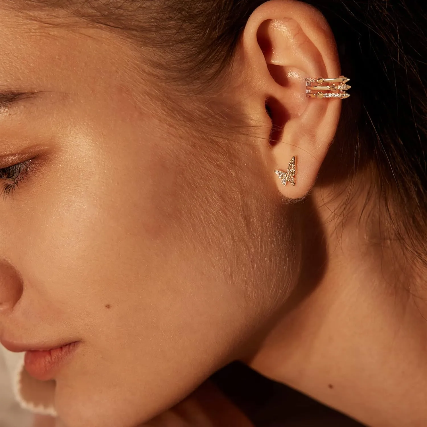 VALLOEY ROVER 14K Gold Plated Wide Cuff Earring Clip On Cartilage Earrings Huggie Ear Cuff Gold Earrings for Women