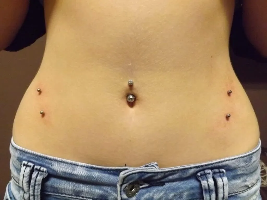 VCMART Belly Button Ring Short Bar Belly Ring Short Belly Button Rings Surgical Steel 6mm Belly Rings for Women Small Belly Button Piercing Navel Rings Piercing Jewelry