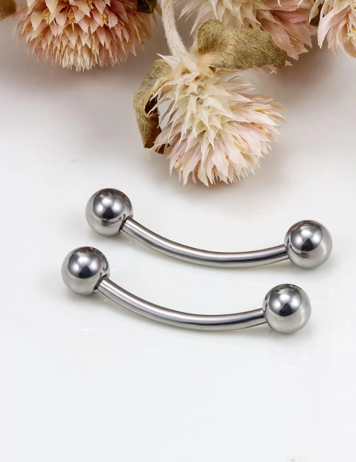 Vsnnsns 14G 16G Eyebrow Piercing Jewelry G23 Titanium Curved Barbell Eyebrow Ring Vertical Labret Lip Jewelry Rook Daith Earrings Piercing Jewelry for Women Men 6mm 8mm 10mm 12mm 14mm 16mm