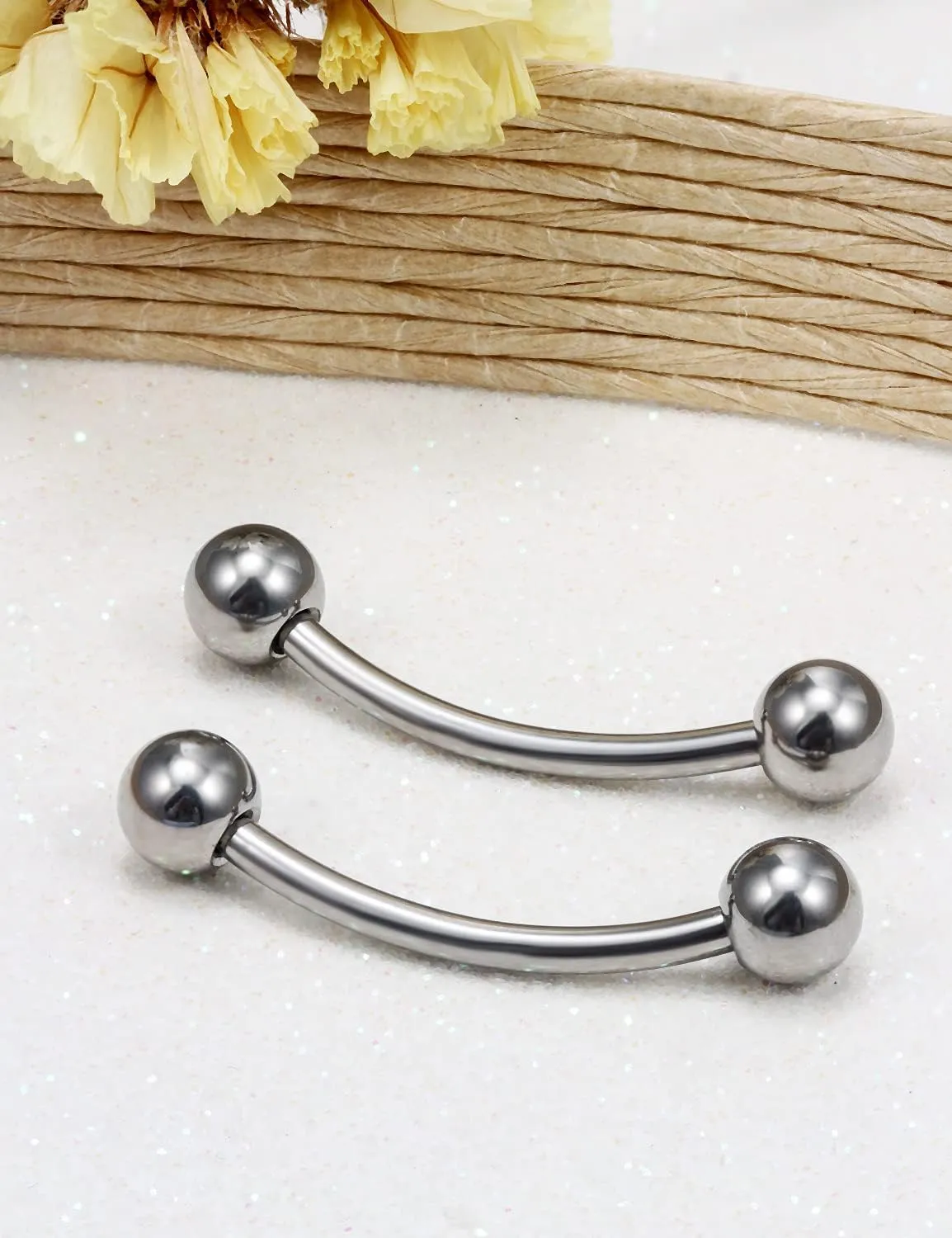 Vsnnsns 14G 16G Eyebrow Piercing Jewelry G23 Titanium Curved Barbell Eyebrow Ring Vertical Labret Lip Jewelry Rook Daith Earrings Piercing Jewelry for Women Men 6mm 8mm 10mm 12mm 14mm 16mm